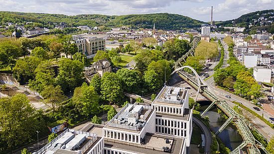 Wuppertal-Elberfeld Drohnenfoto von Fotograf Daniel Schmitt, Wuppertal, NRW